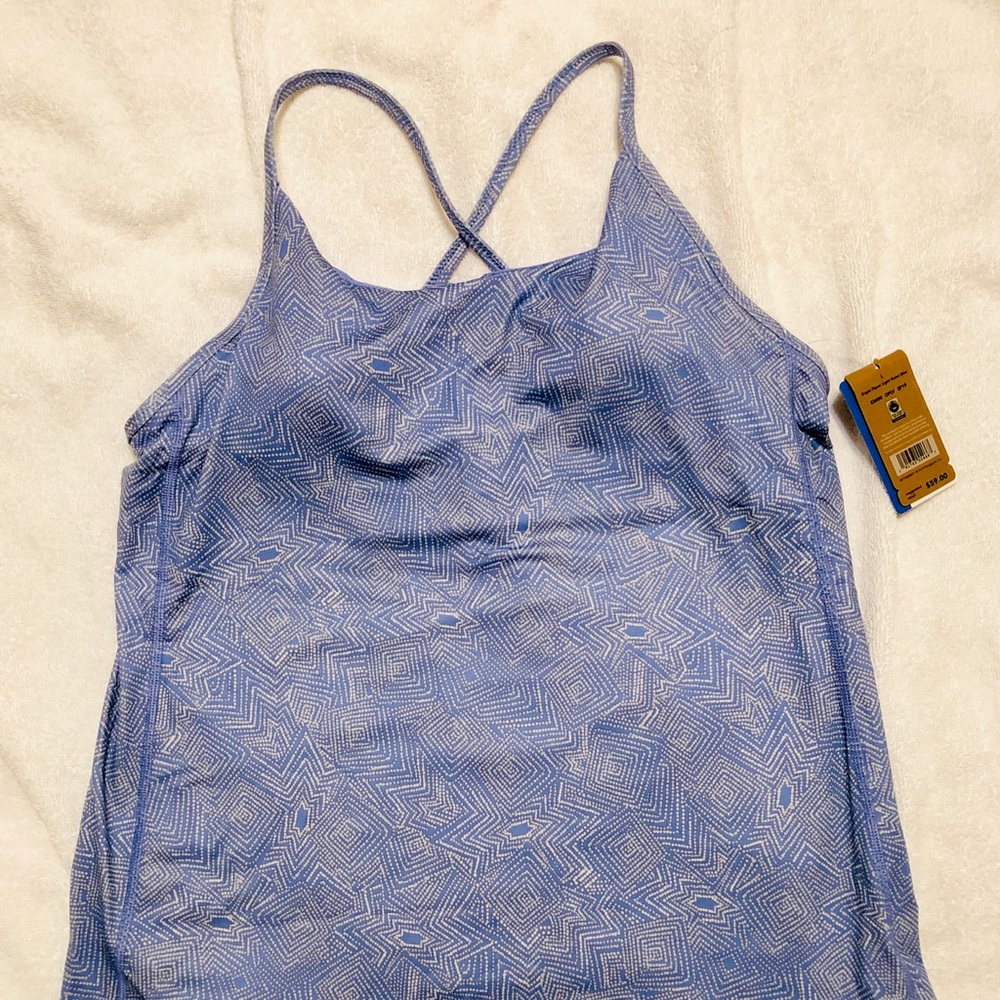 NEW Patagonia Women’s Cross Beta Tank Top L Violet
